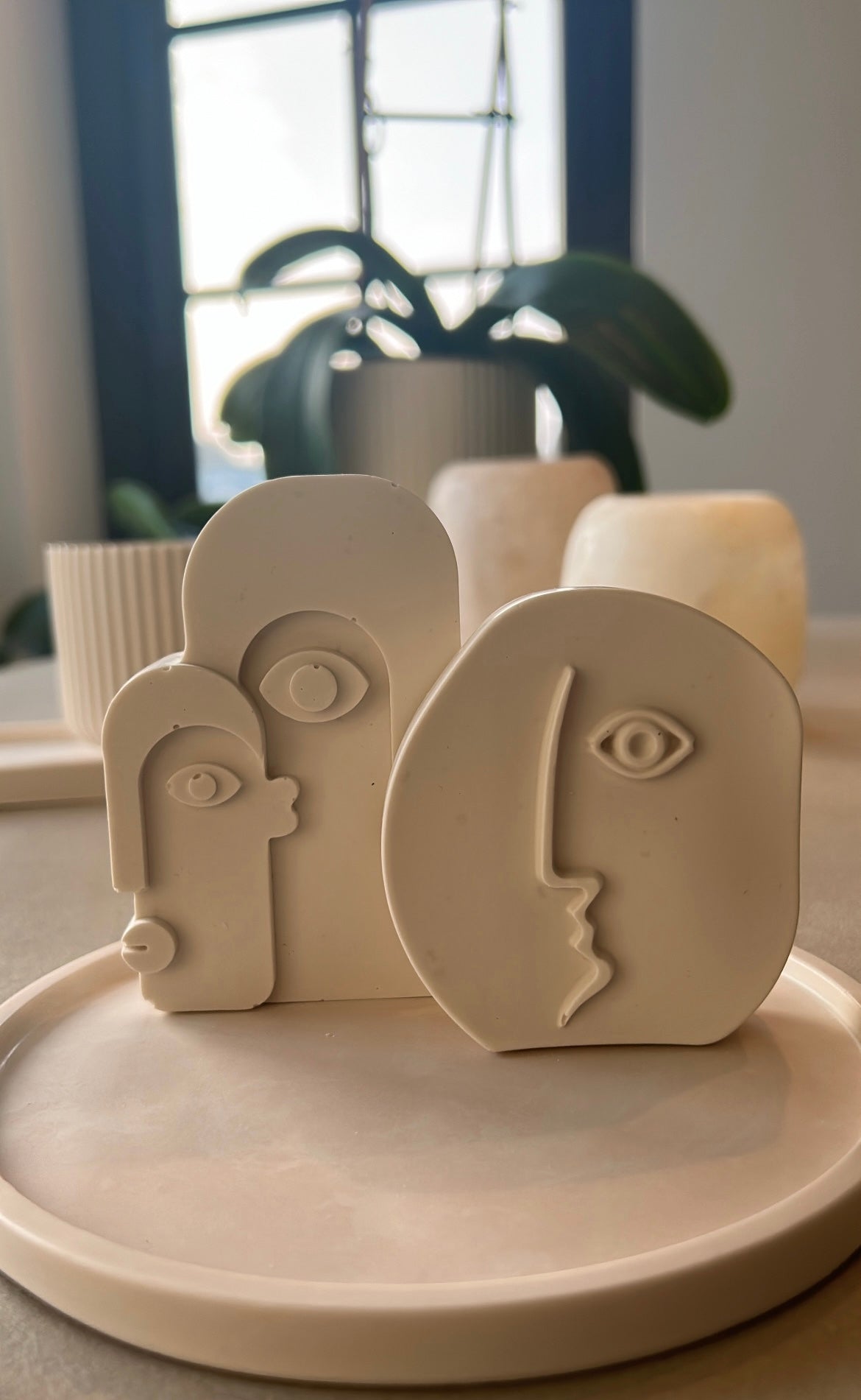 Faces
